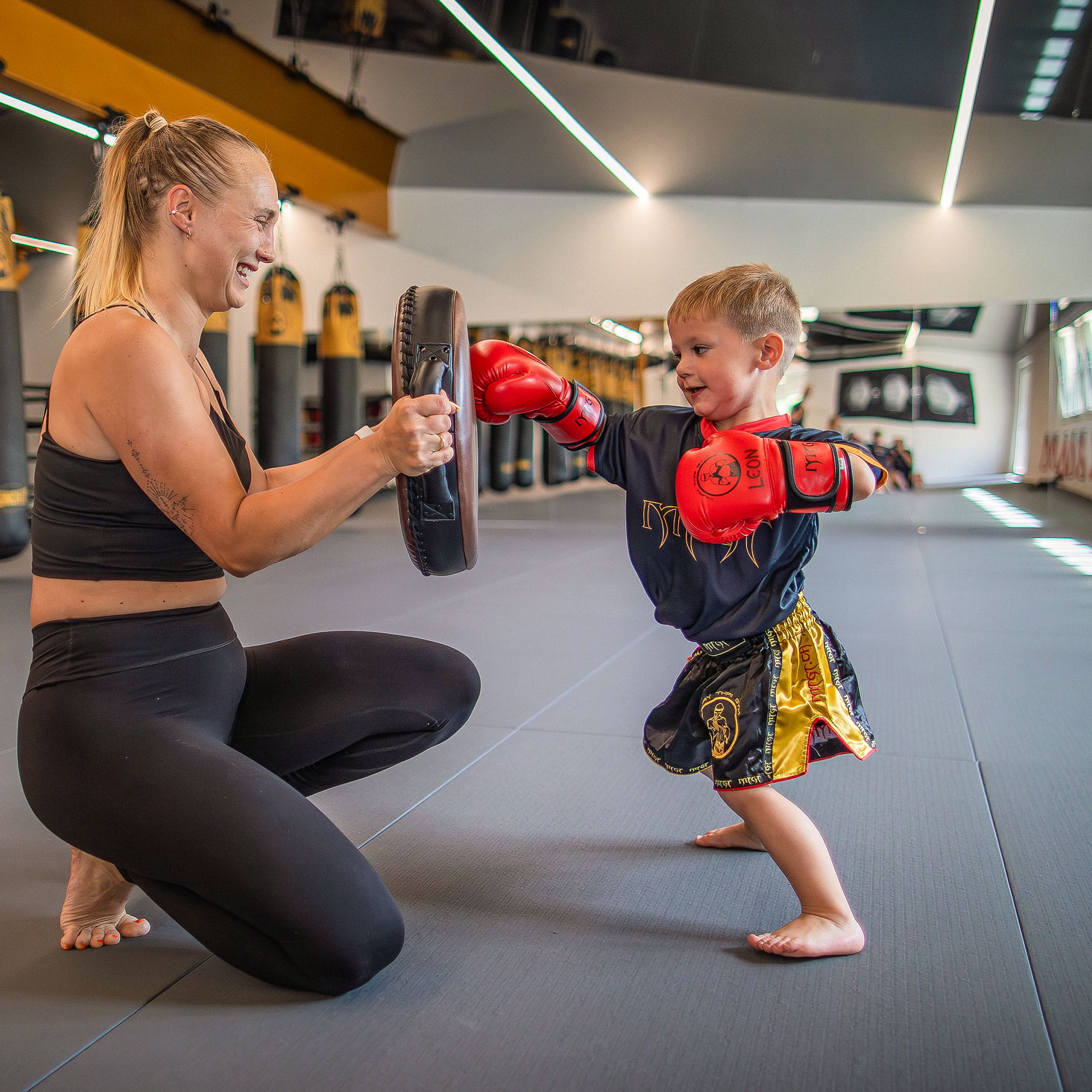 Family Fit Training im Muay Thai Gym Thun f&uuml;r die ganze Familie